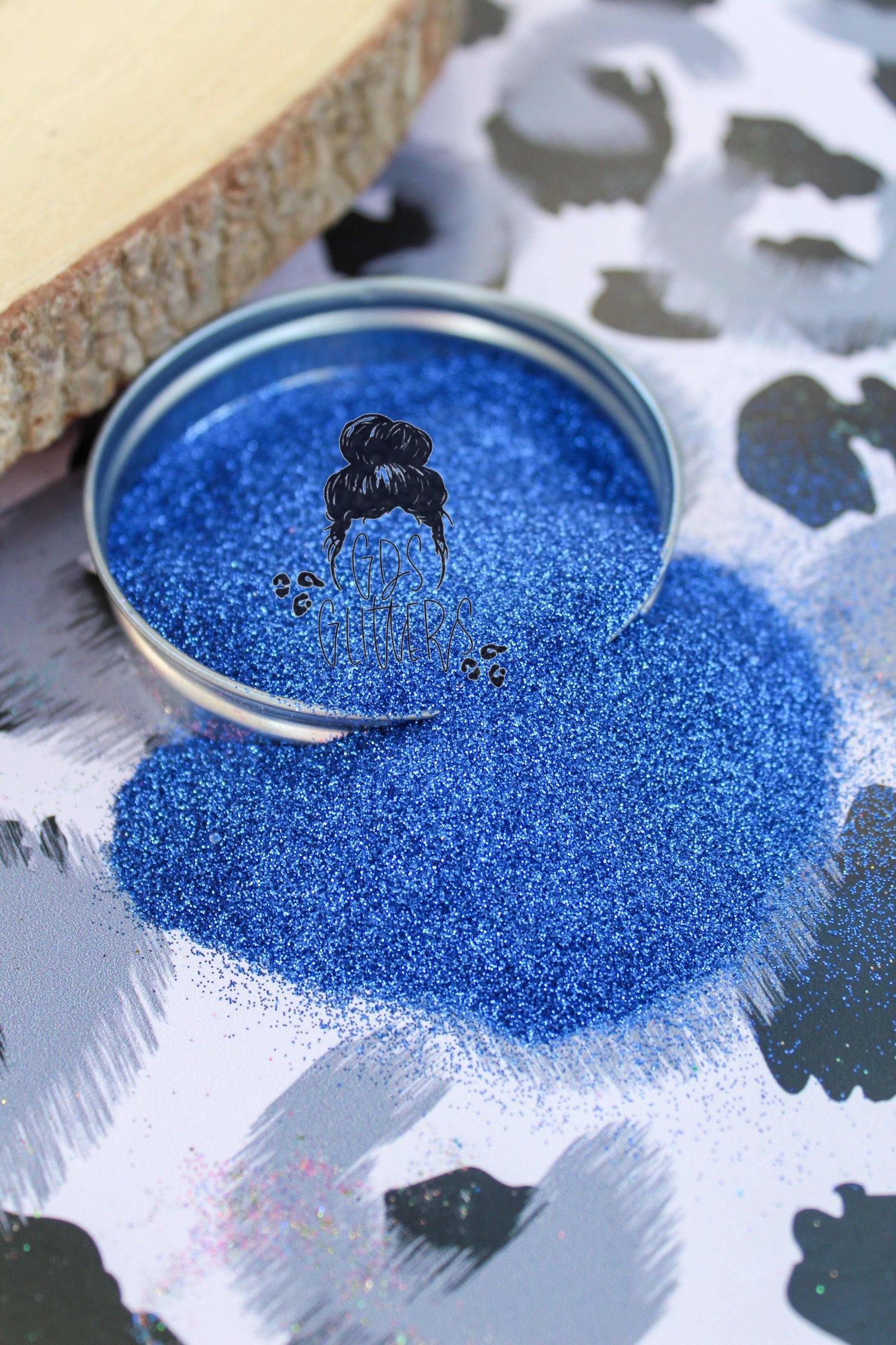 Blue metallic extra fine glitter for crafters