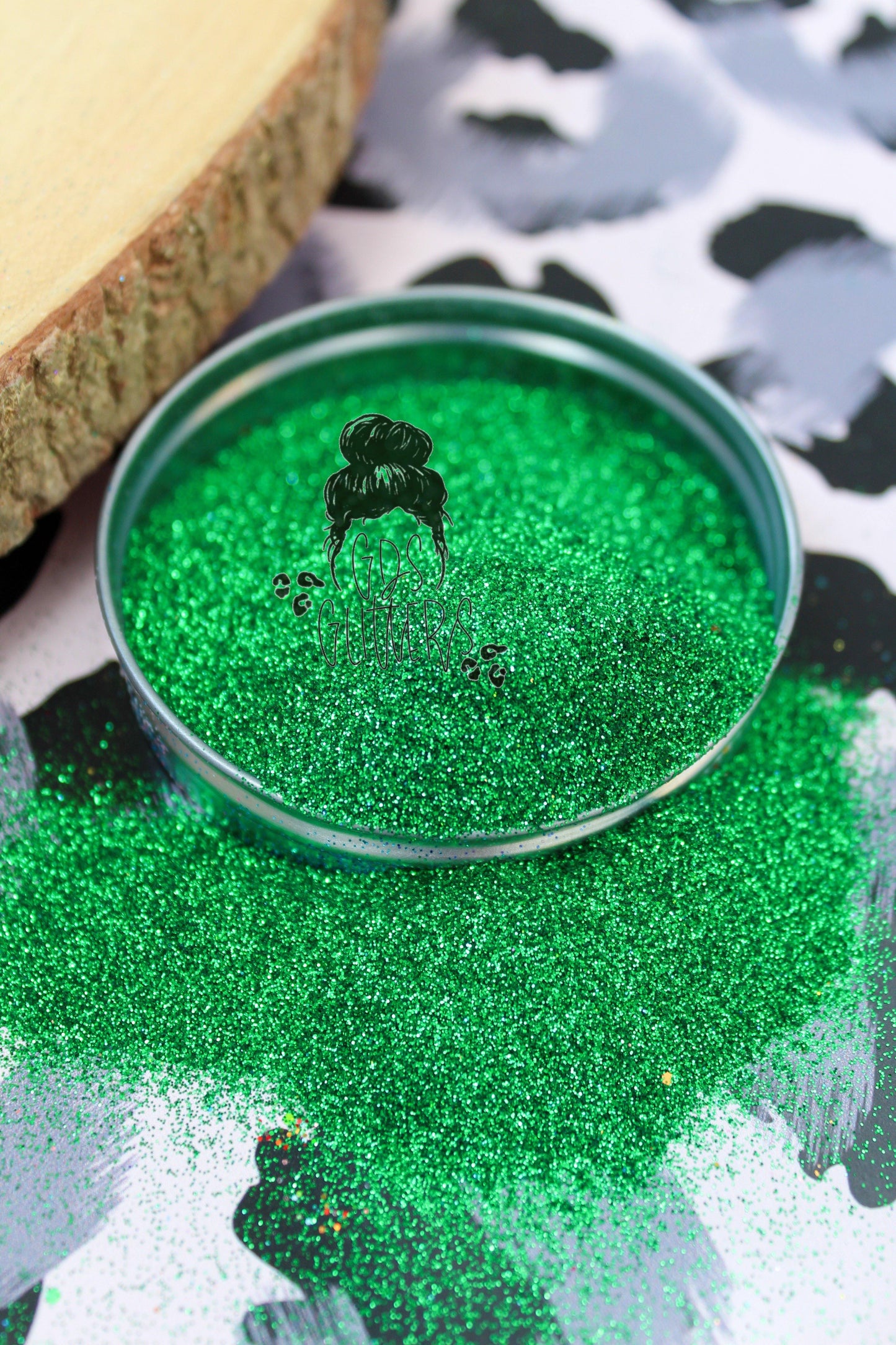 Emerald green metallic craft glitter